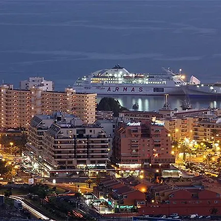 Los Cristianos Ocean View * لوس كريستيانوس